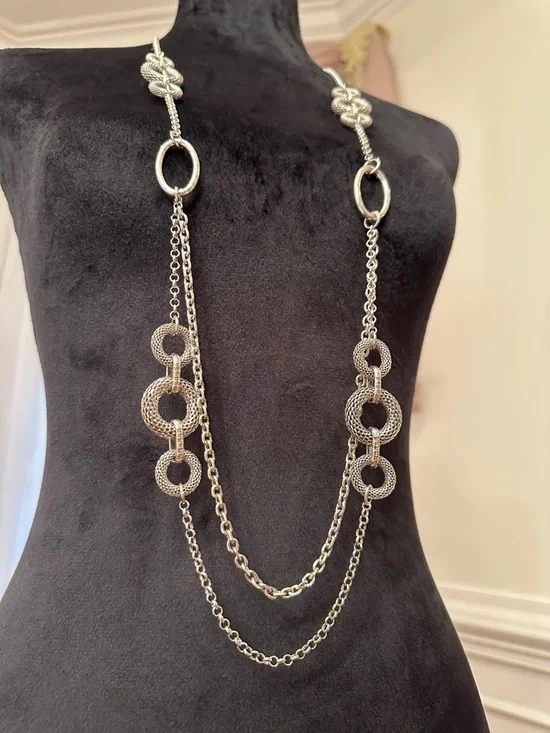 ✨ Vintage Silver Tone Long Statement Necklace - Picture 3 of 5